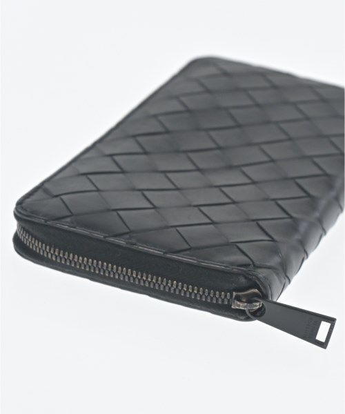 Bottega Veneta Intrecciato Round Zip Wallet Coin Purse — view 5