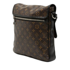 Louis Vuitton Monogram Macassar Bus MM Crossbody Shoulder Bag Brown Leather — view 2