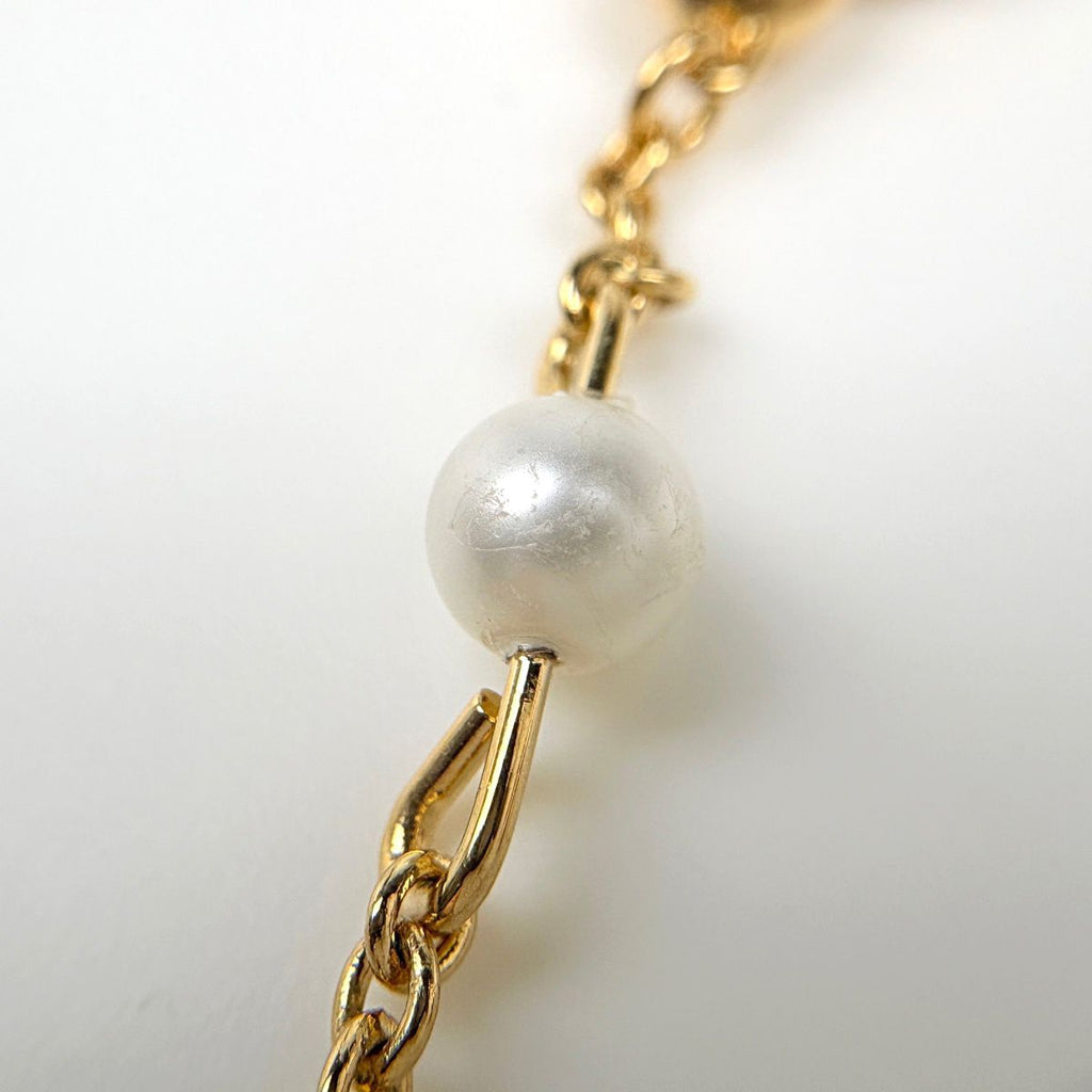 Louis Vuitton Necklace Monogram Faux Pearl Gold — view 4