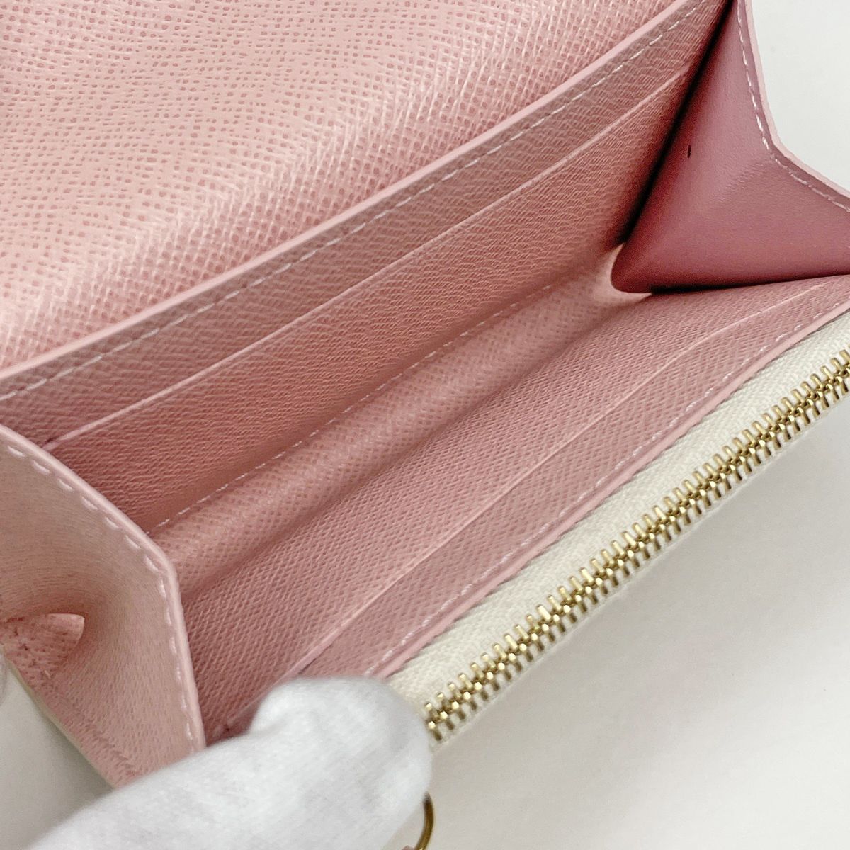 Louis Vuitton Porte Monnaie Rosalie Coin Purse Bifold Damier Azur White Rose — view 5