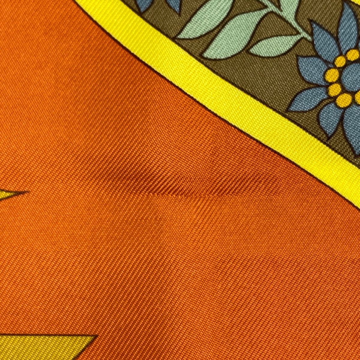 Hermes Carre 90 in Salzburg Scarf Silk Navy Green Multicolor — view 4