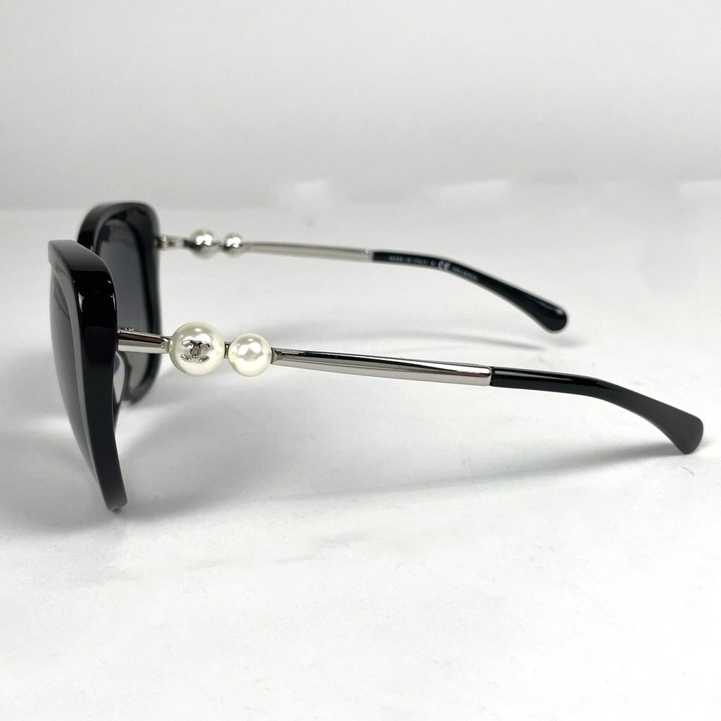 Chanel Sunglasses CC Logo Eyewear Gradient Acetate Faux Pearl Black — view 2