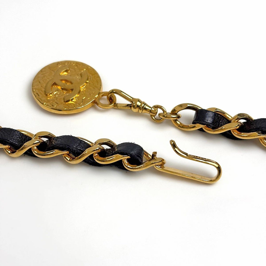 Chanel Belt CC Logo Leather Gold Black — view 2