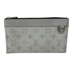 Louis Vuitton Pouch Taigarama Pochette Discovery PM Antarctica Leather Cowhide