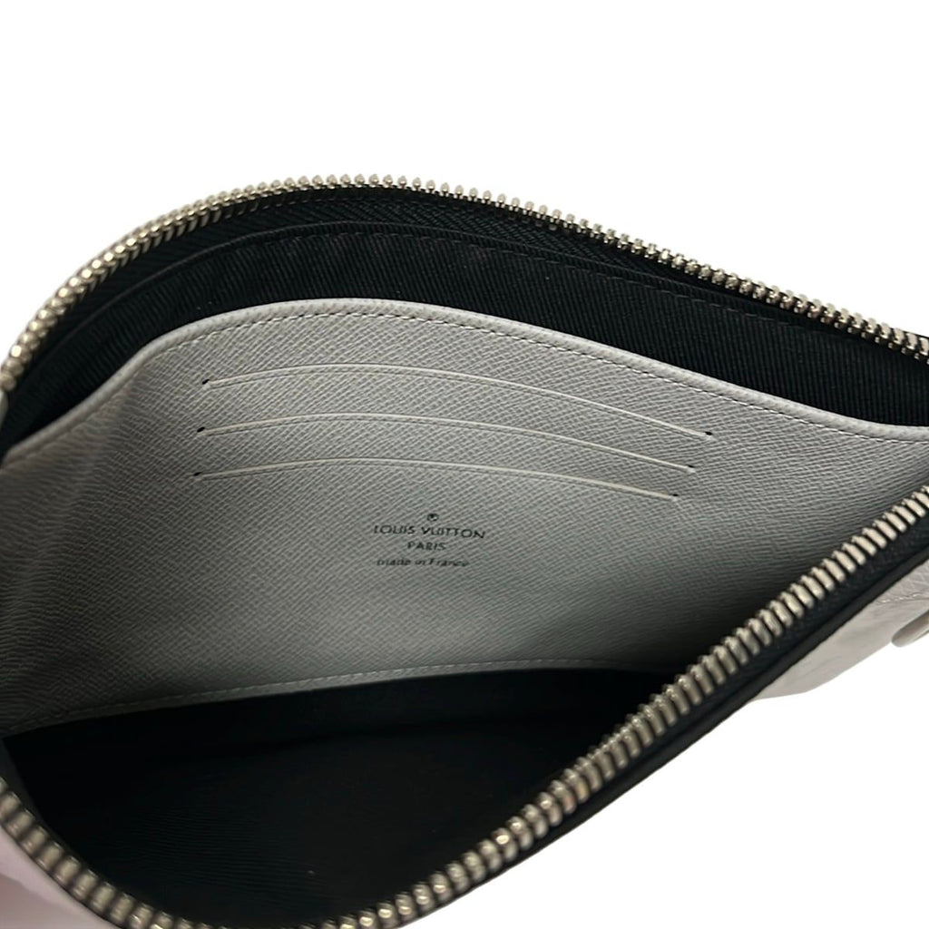 Louis Vuitton Pouch Taigarama Pochette Discovery PM Antarctica Leather Cowhide — view 4