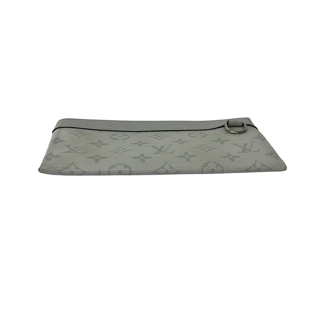 Louis Vuitton Pouch Taigarama Pochette Discovery PM Antarctica Leather Cowhide — view 3
