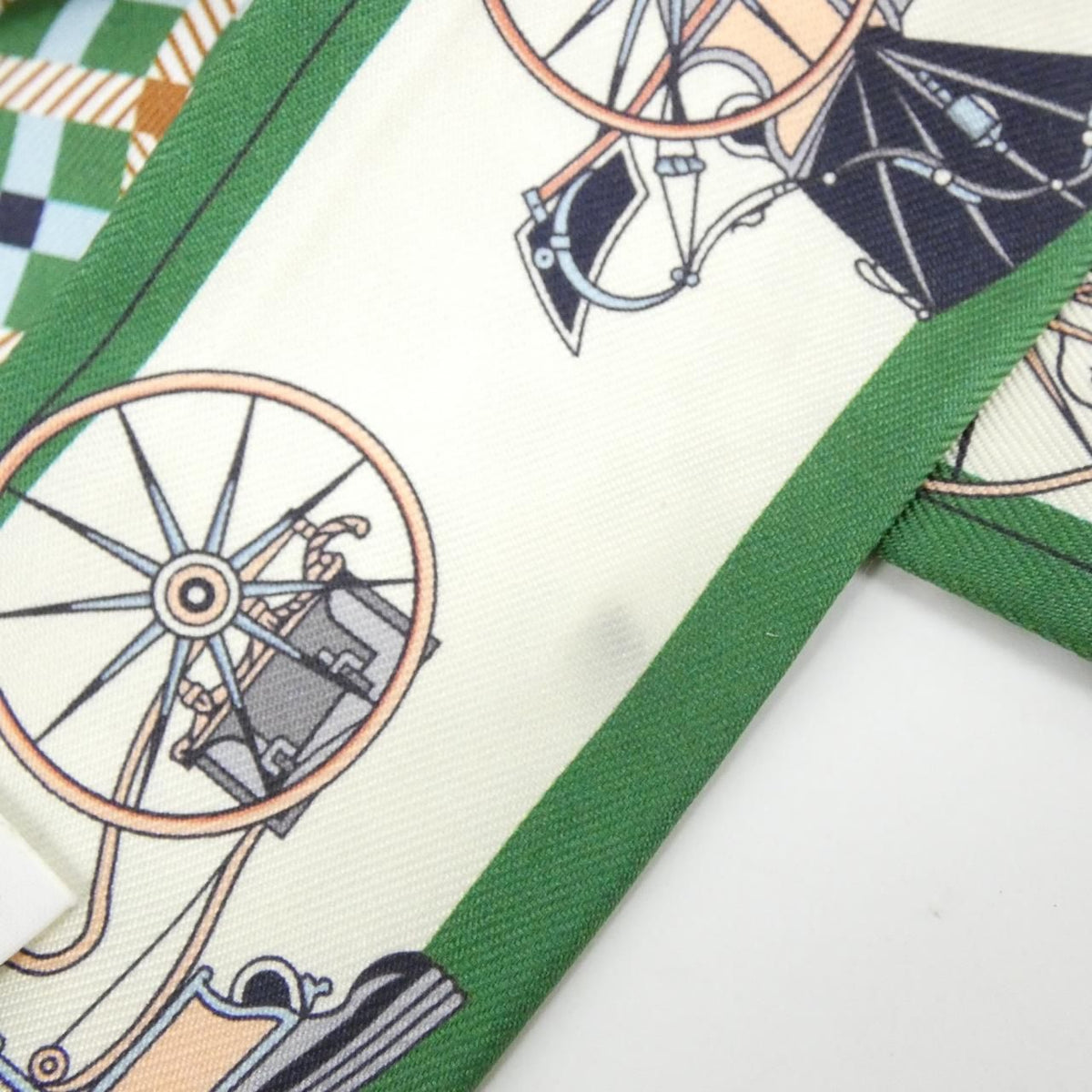 Hermes les Voitures Nouvelles Twilly Scarf — view 4