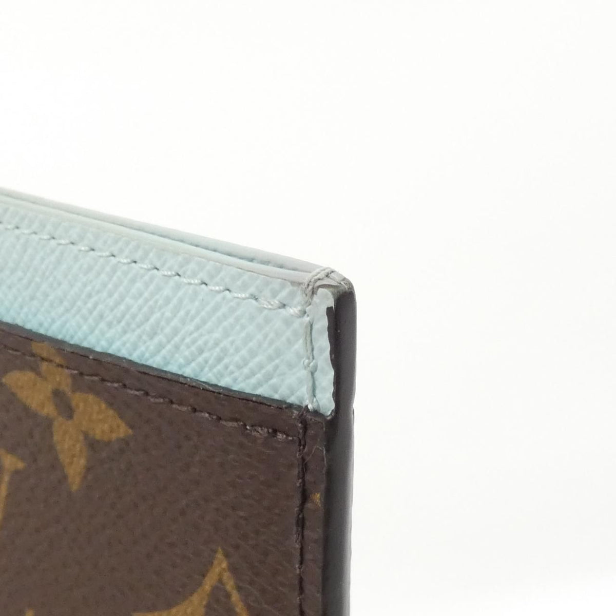 Louis Vuitton Monogram Card Case Porte Cartes Simple — view 4