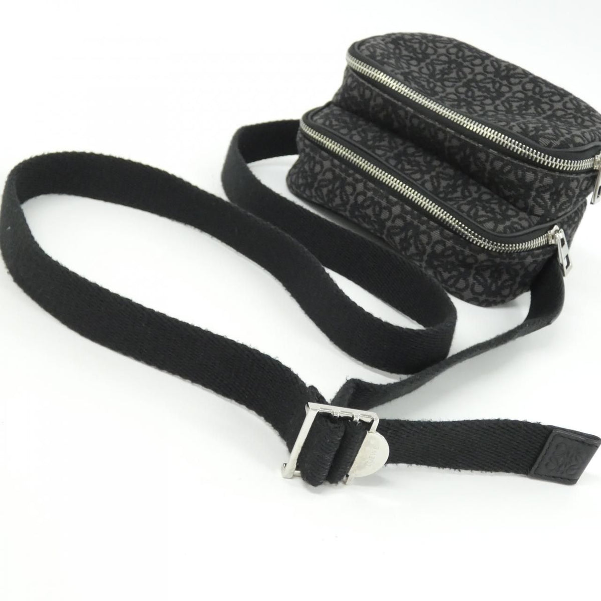 Loewe Shoulder Bag Gray — view 6