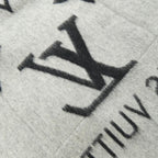 Louis Vuitton Echarpe Cold Reykjavik Scarf — view 5