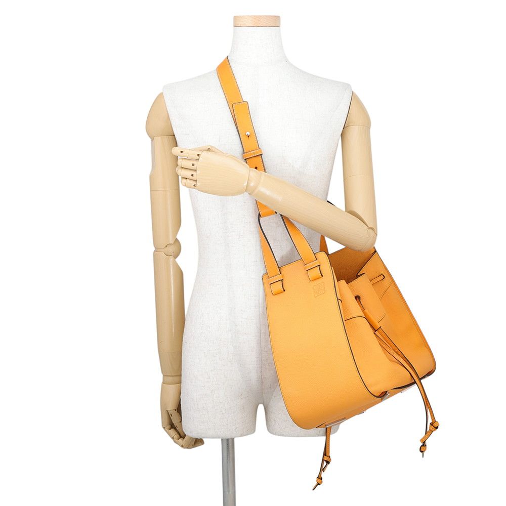 Loewe Handbag Hammock Drawstring Bag Medium 329 77 2-Way — view 5