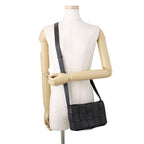 Bottega Veneta Shoulder Bag Maxi Intrecciato Small Cassette Lambskin Black — view 4