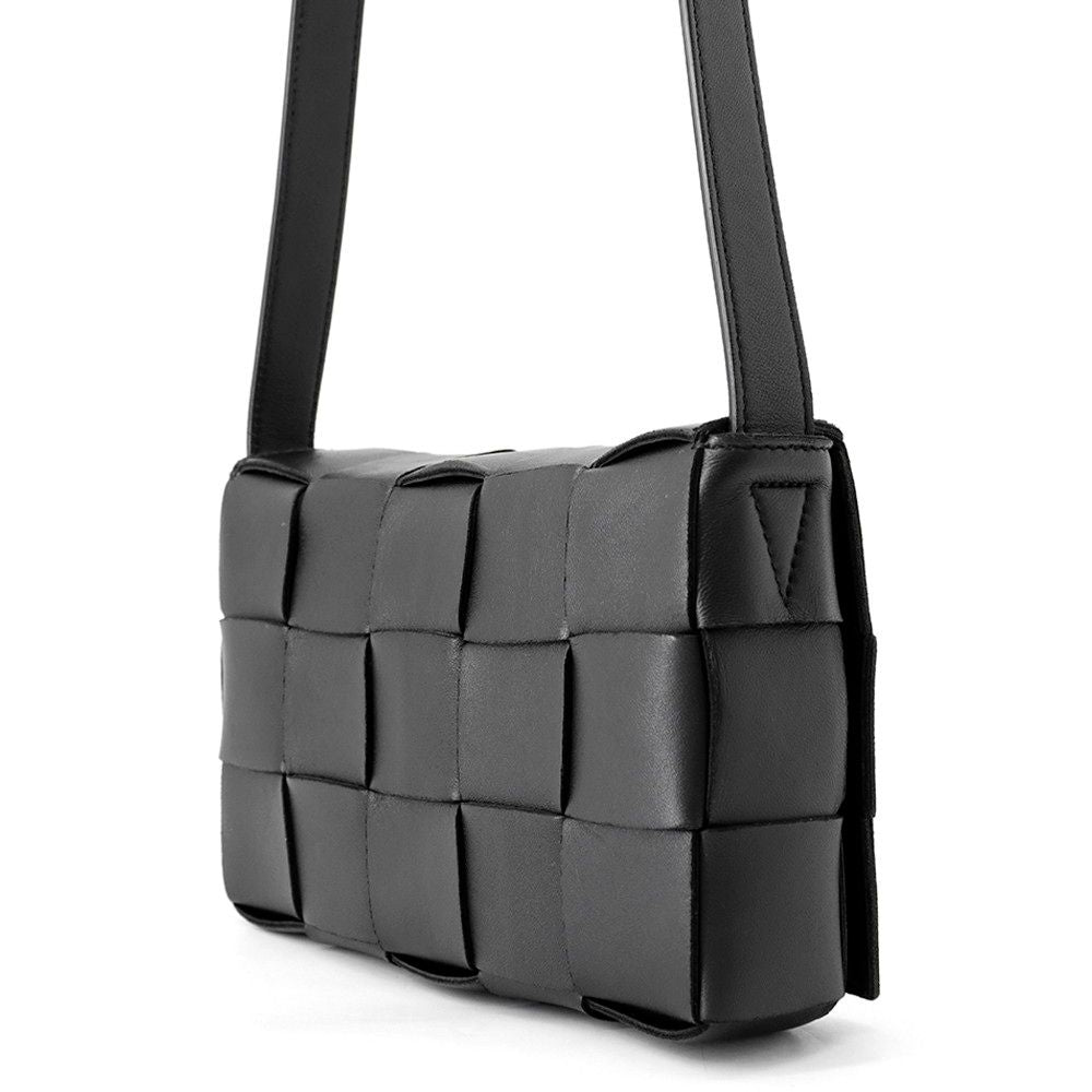 Bottega Veneta Shoulder Bag Maxi Intrecciato Small Cassette Lambskin Black — view 2