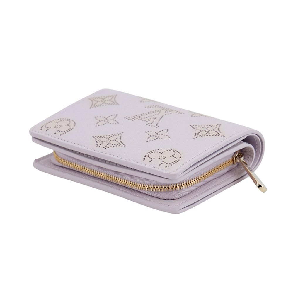 Louis Vuitton Bifold Wallet Monogram Mahina Portefeuille Clair Purple — view 2