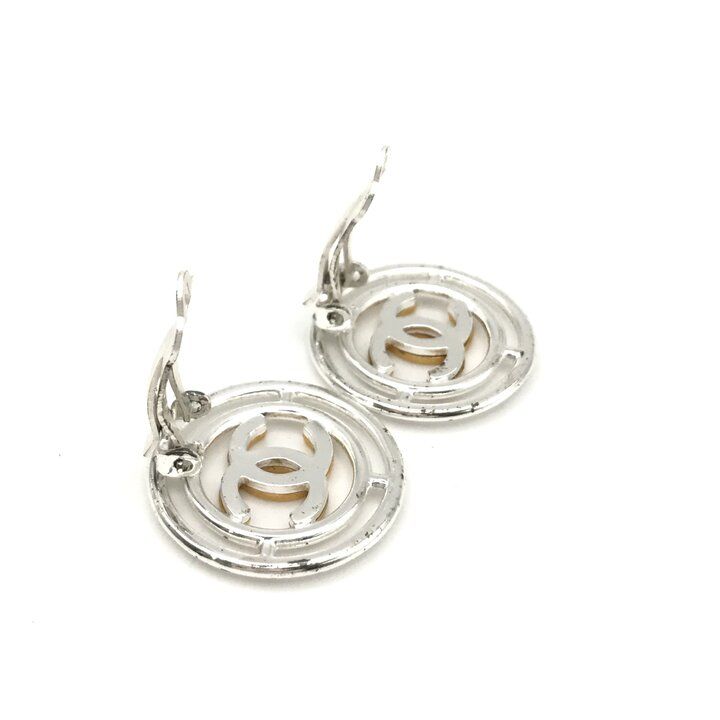 Chanel CC Logo Round Earrings Gold Silver — view 5