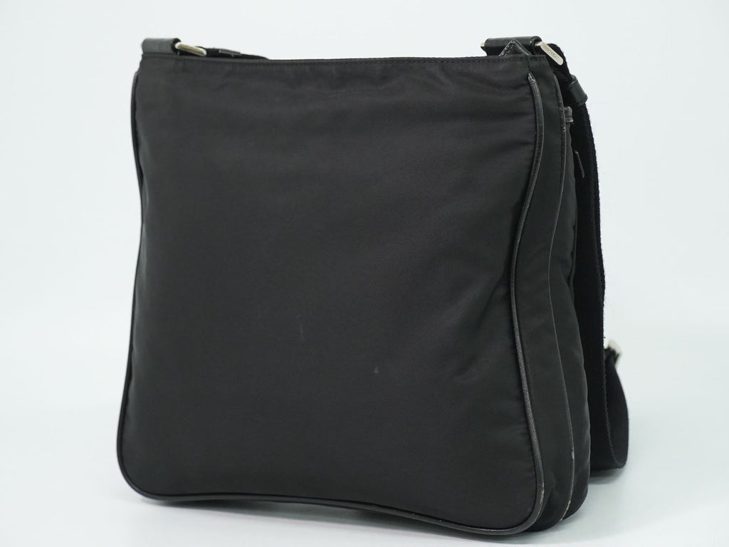 Prada Nylon Shoulder Bag Pochette Black — view 2