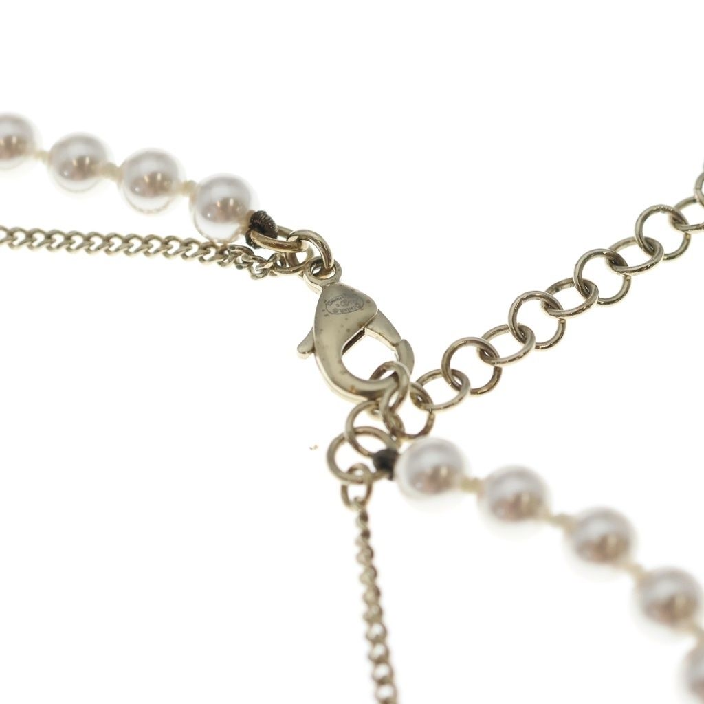 Chanel CC Logo Circle Pearl Necklace Metal Gold Faux Rhinestone with Bean Box — view 4