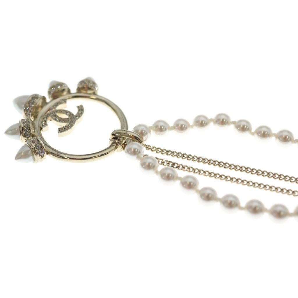 Chanel CC Logo Circle Pearl Necklace Metal Gold Faux Rhinestone with Bean Box — view 5