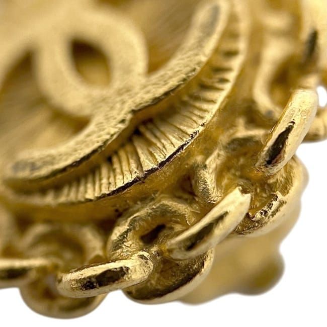 Chanel Earrings CC Logo 95 Metal Gold Vintage — view 7