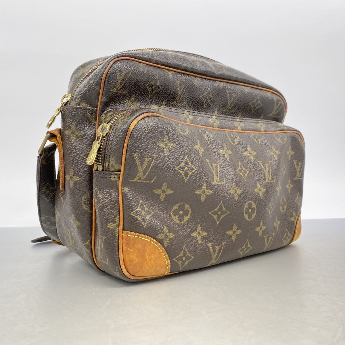 Louis Vuitton Shoulder Bag Monogram Nile Brown — view 2