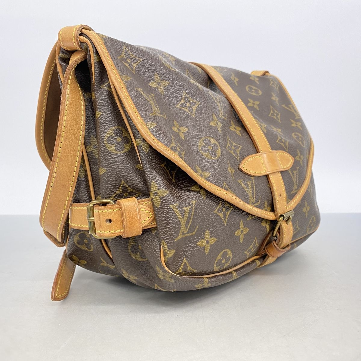 Louis Vuitton Shoulder Bag Monogram Saumur 30 Brown — view 2