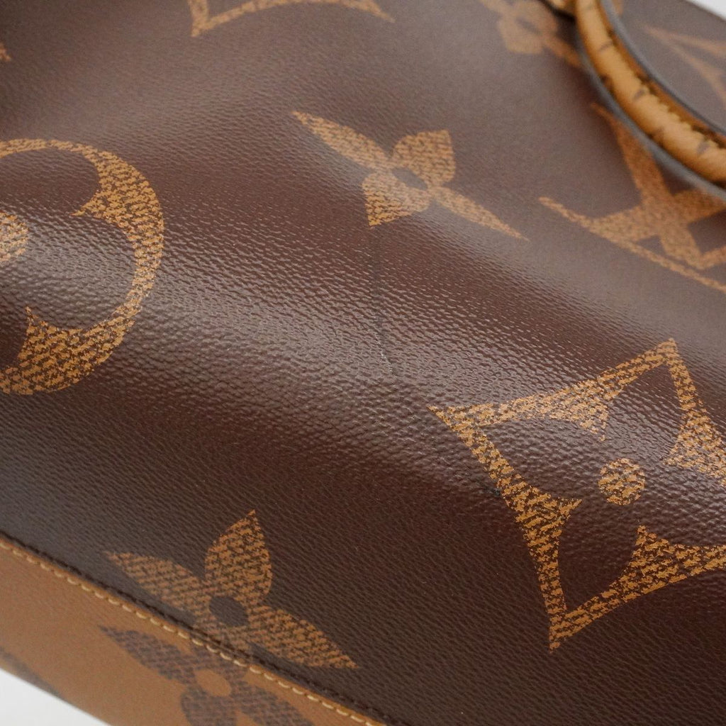 Louis Vuitton Tote Bag Monogram Giant Reverse On The Go GM Brown 2-Way — view 7