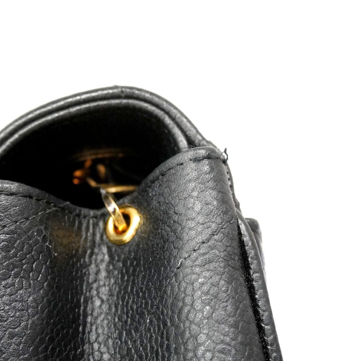 Chanel Shoulder Bag V-stitch Caviar Leather Black Gold — view 7