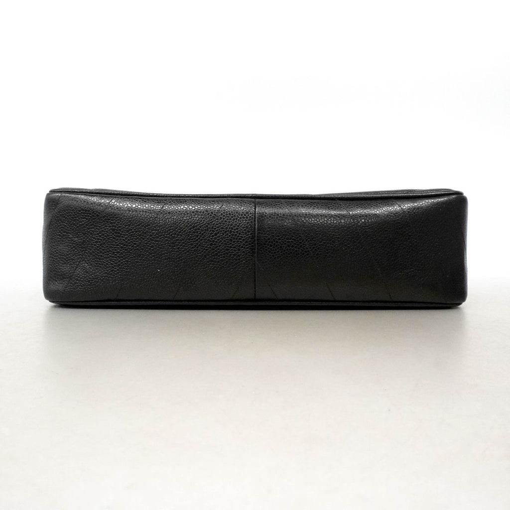Chanel Shoulder Bag V-stitch Caviar Leather Black Gold — view 3