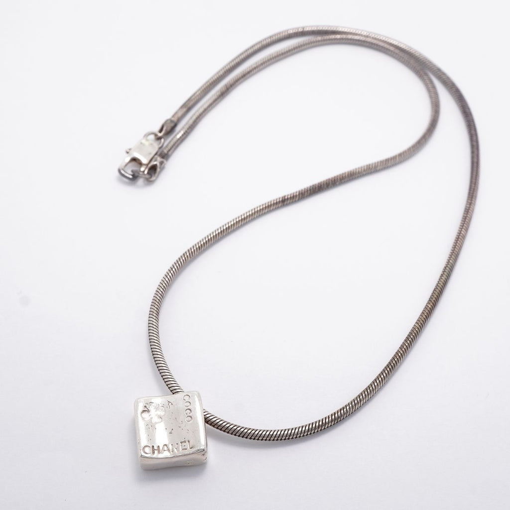Chanel Necklace Logo Camellia 925 Sterling Silver — view 3