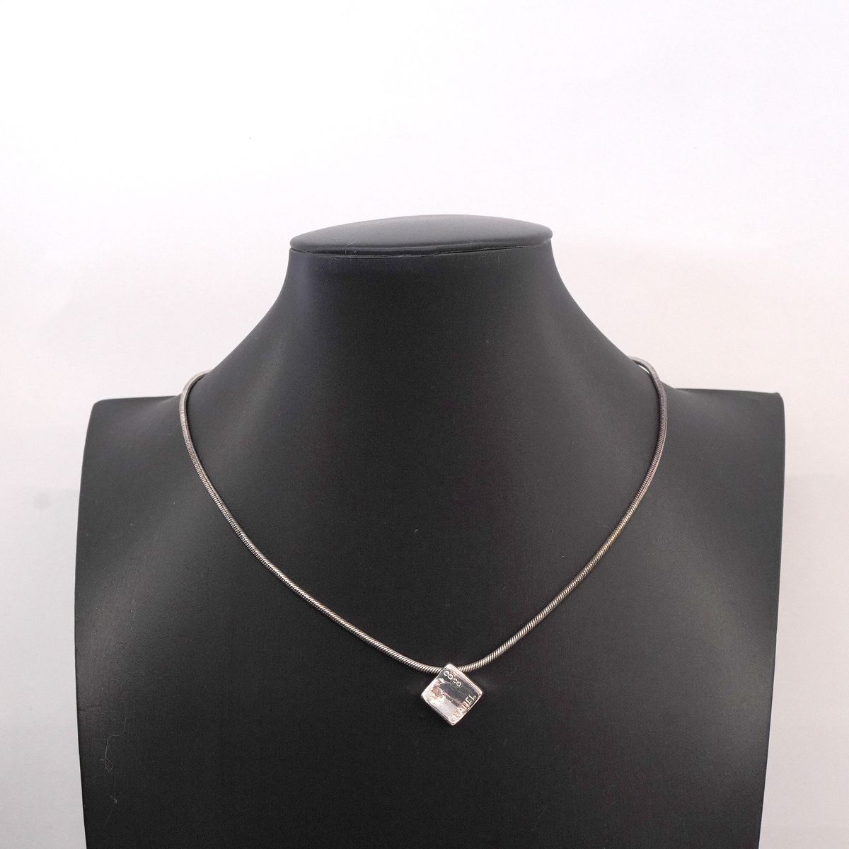 Chanel Necklace Logo Camellia 925 Sterling Silver — view 8