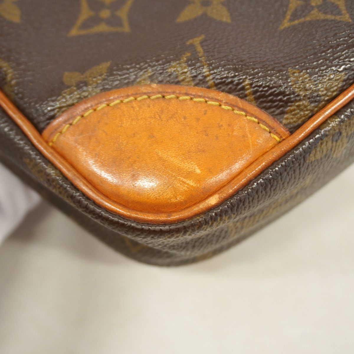Louis Vuitton Shoulder Bag Monogram Danube Brown — view 7