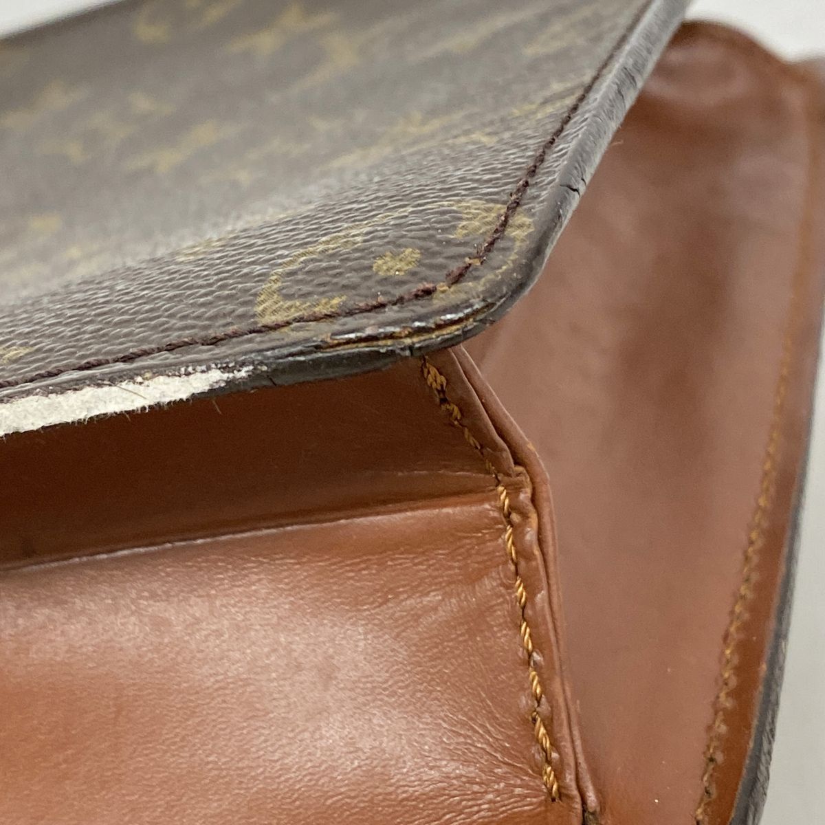Louis Vuitton Clutch Monogram Pochette Homme Brown — view 8