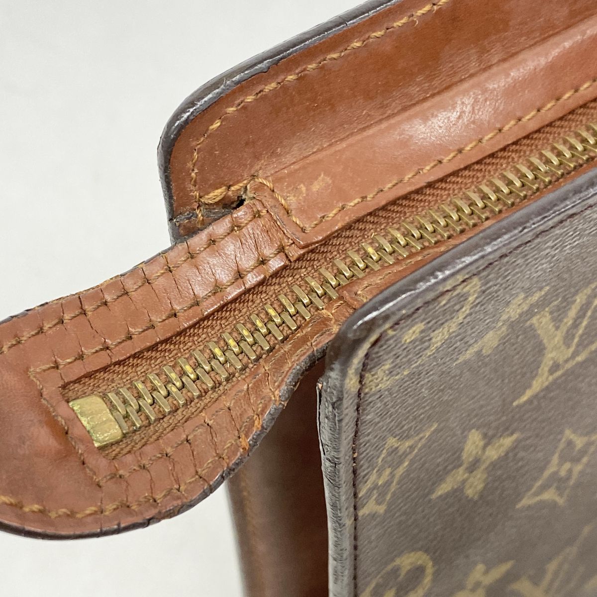 Louis Vuitton Clutch Monogram Pochette Homme Brown — view 6