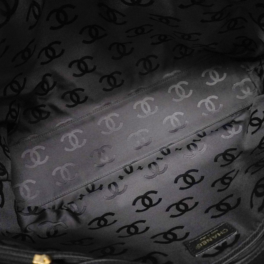 Chanel Tote Bag Wild Stitch Leather Black Gold — view 4