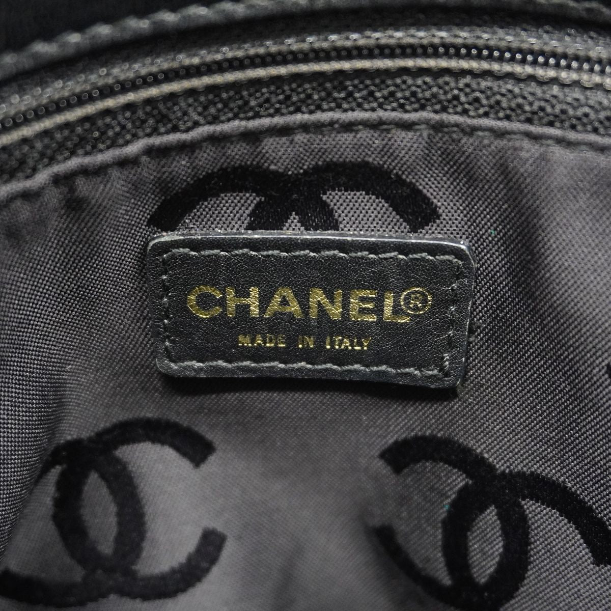 Chanel Tote Bag Wild Stitch Leather Black Gold — view 5