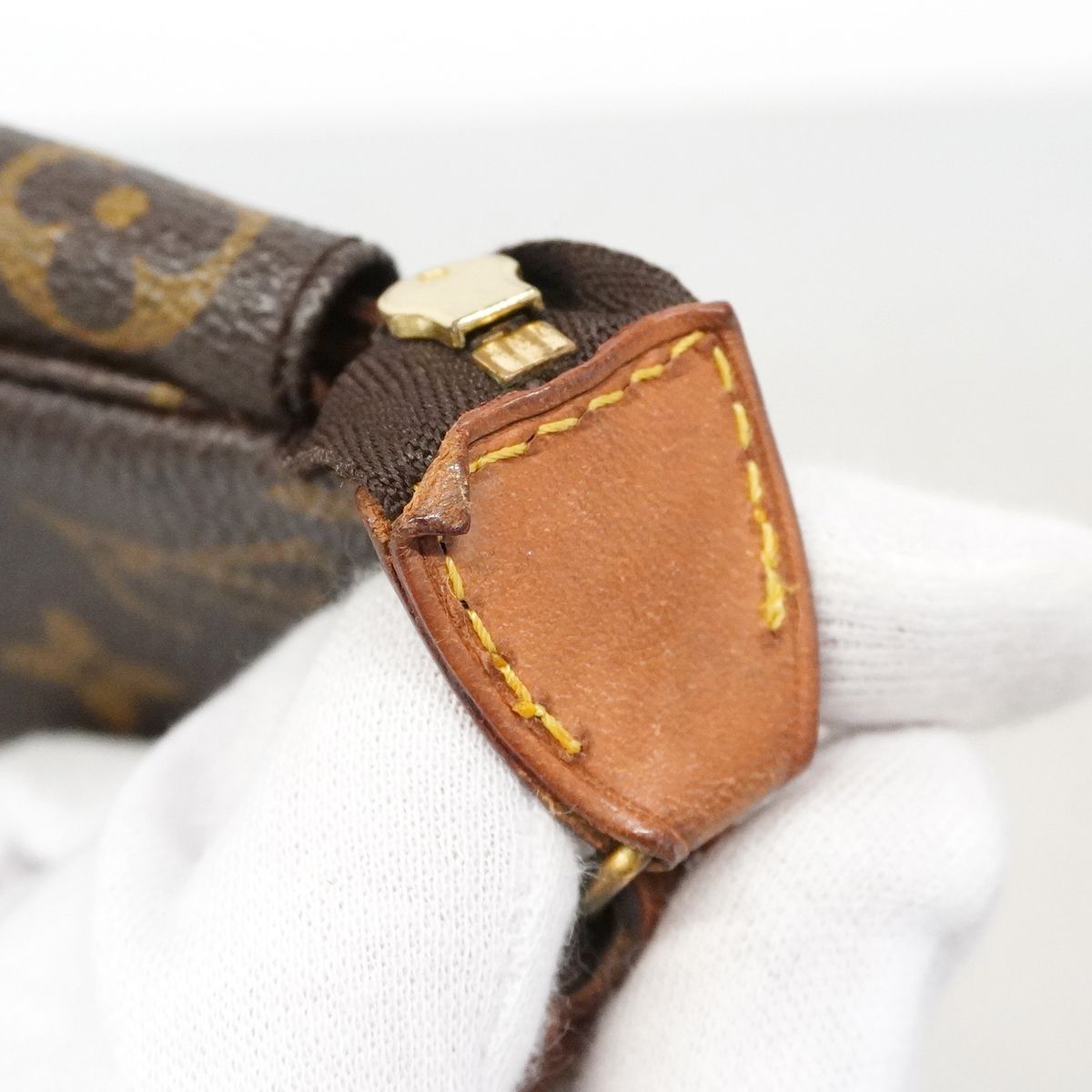 Louis Vuitton Pouch Monogram Pochette Accessoires Brown — view 7