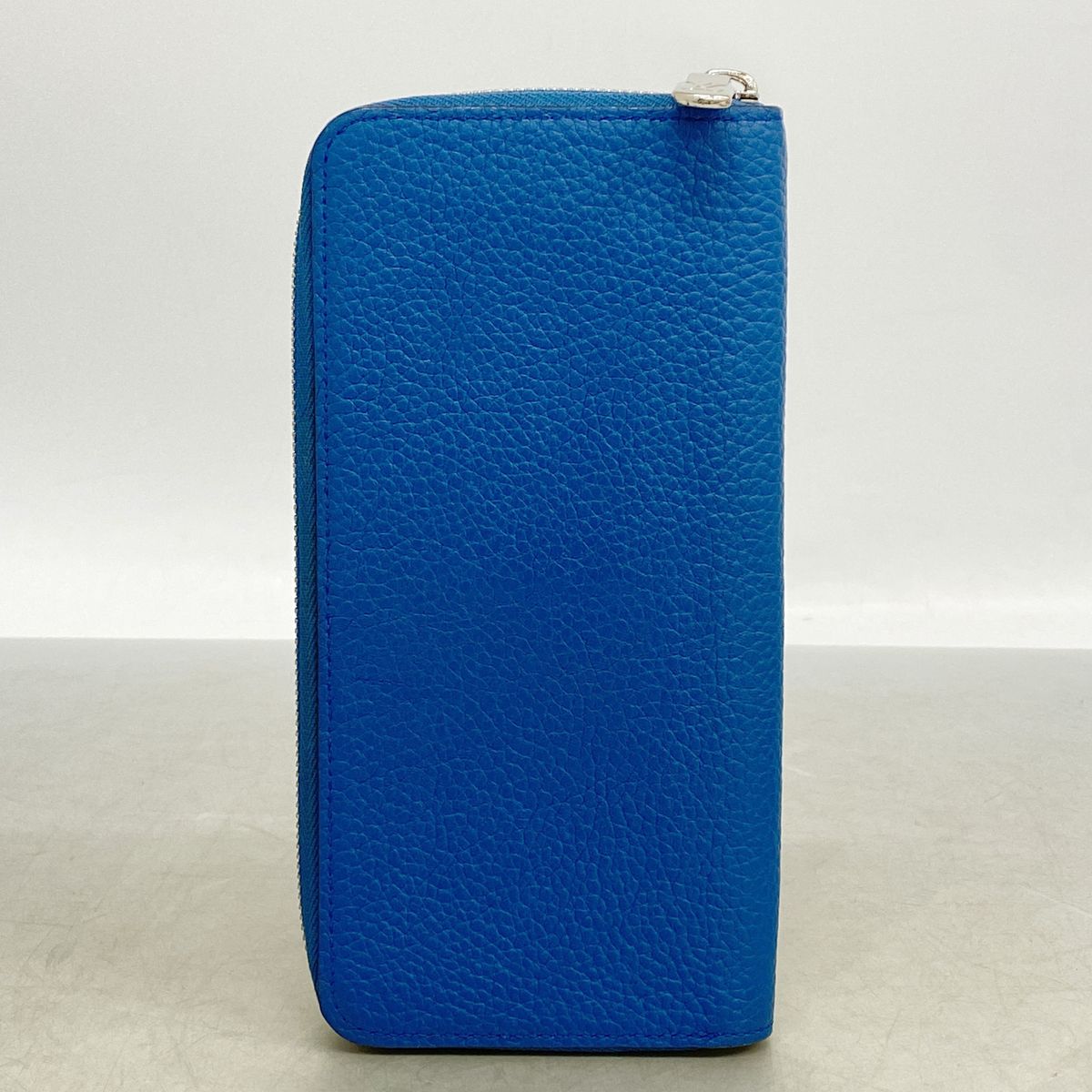 Louis Vuitton Wallet Taurillon Zippy Vertical Blue — view 7
