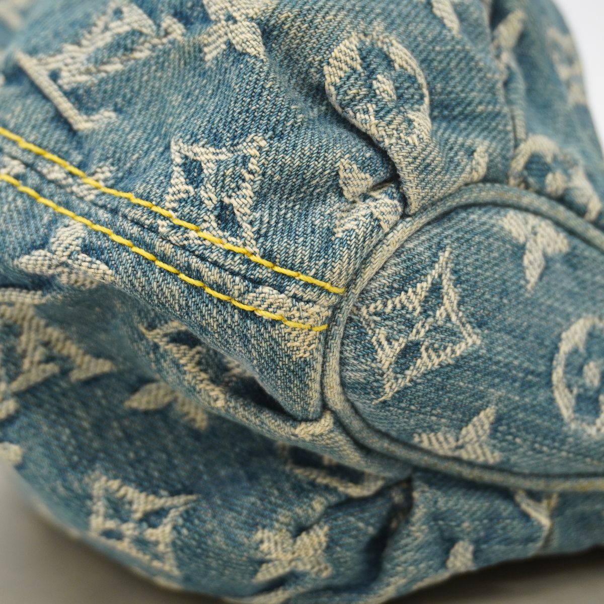 Louis Vuitton Handbag Monogram Denim Pleaty Blue — view 6