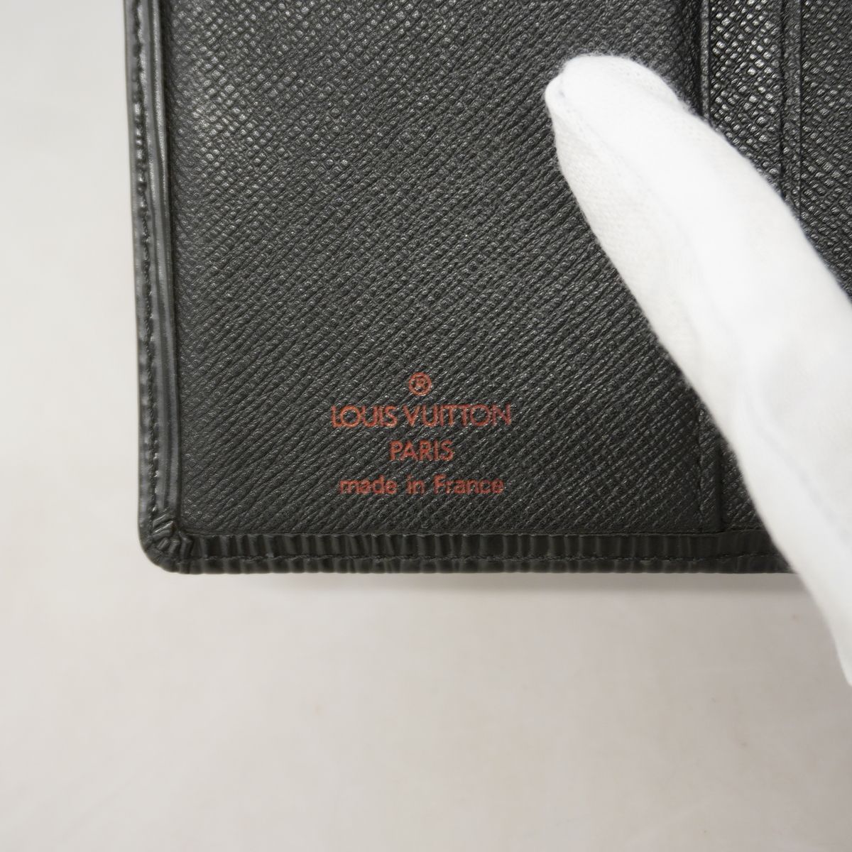 Louis Vuitton Wallet Epi Porte Monnaie Billets Viennois Noir — view 4