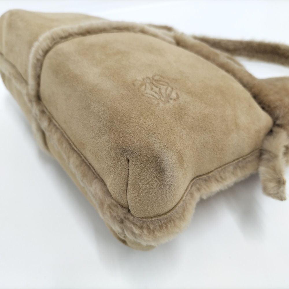 Loewe Shearling Fur Handbag Beige — view 3