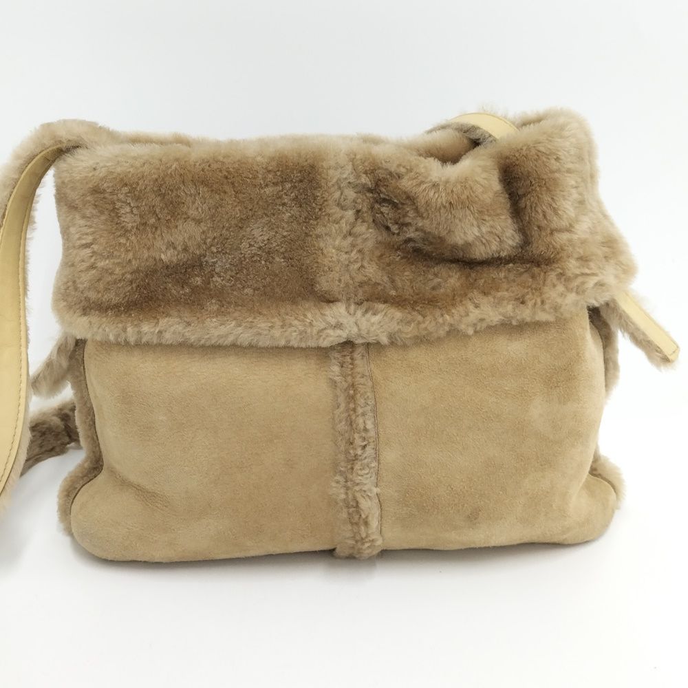 Loewe Shearling Fur Handbag Beige — view 2
