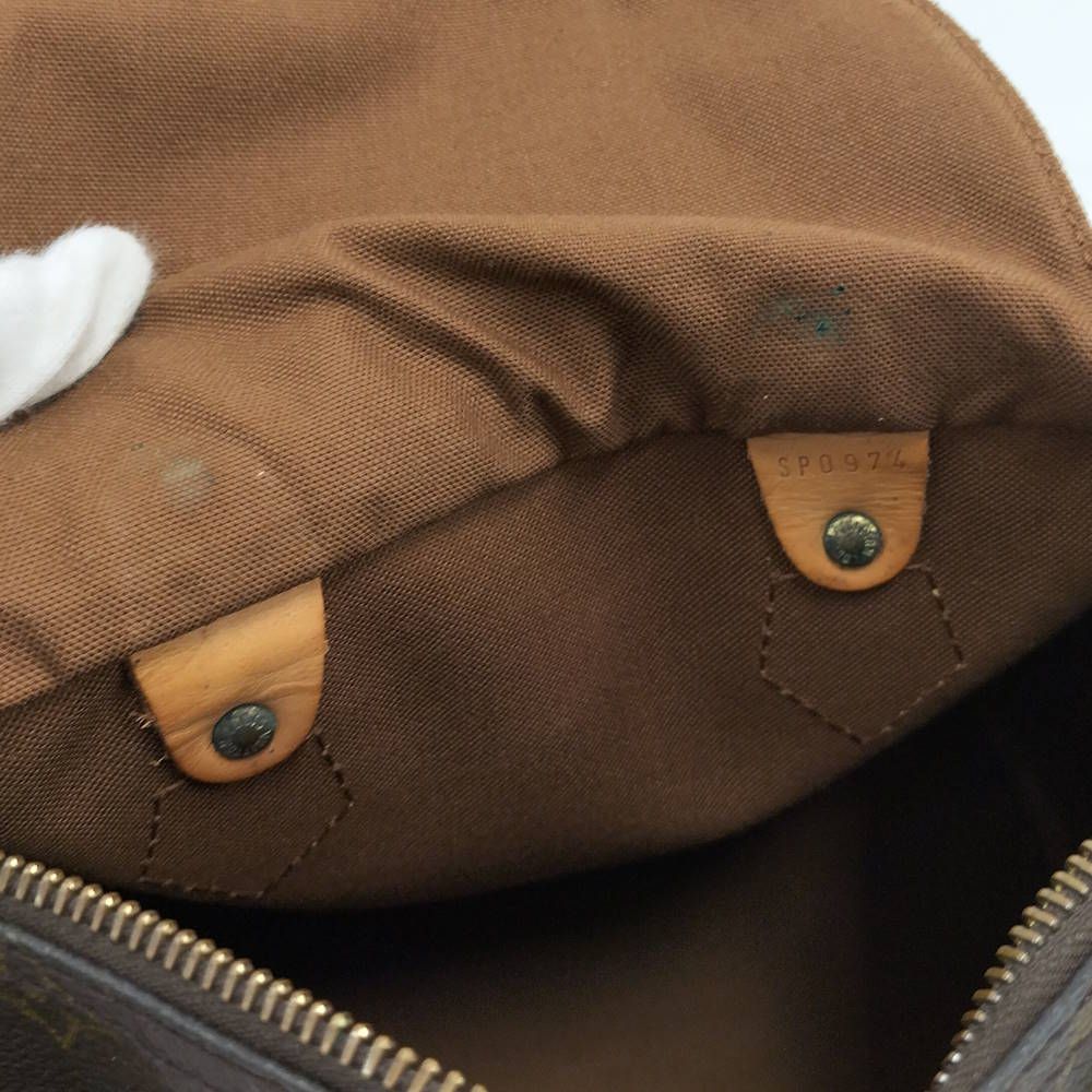 Louis Vuitton Speedy 25 Monogram Handbag — view 8