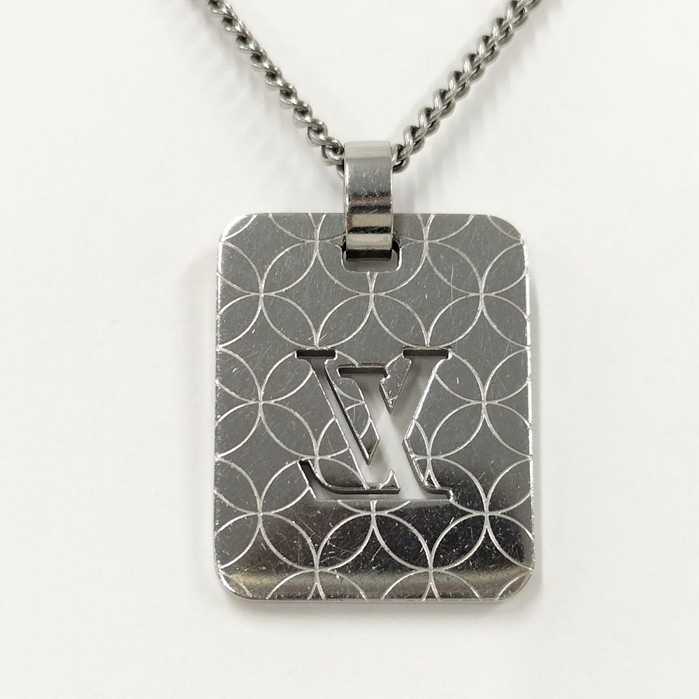 Louis Vuitton Pendentif Champs Elysees PM Necklace Metal Silver — view 2