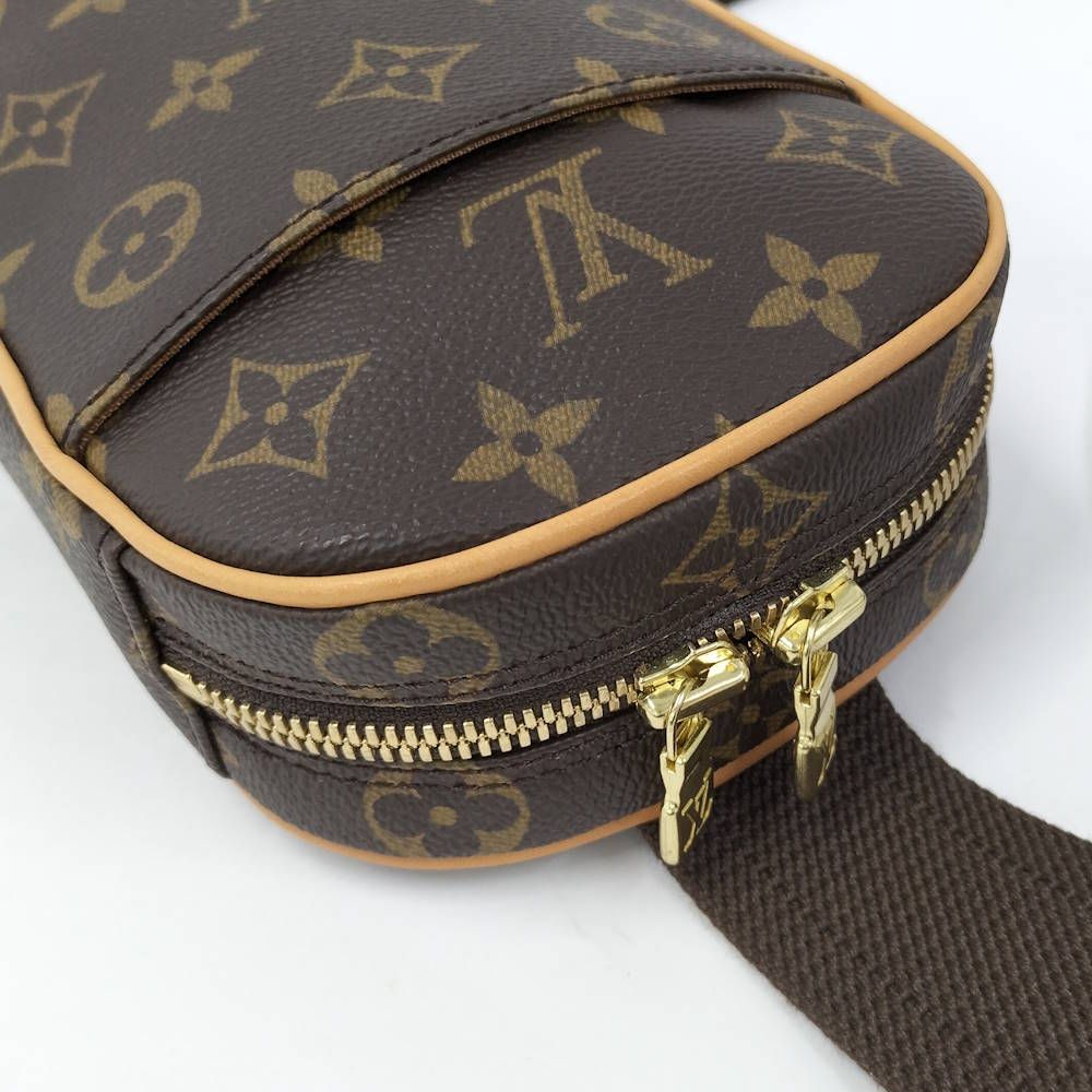 Louis Vuitton Pochette Gange Belt Bag Monogram — view 5
