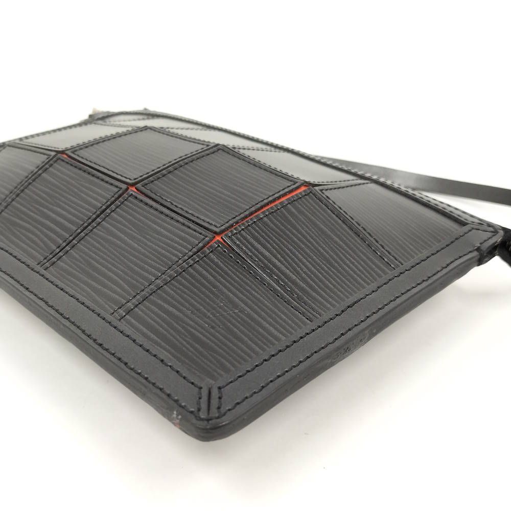 Louis Vuitton Delmonico Pouch Epi Black — view 4