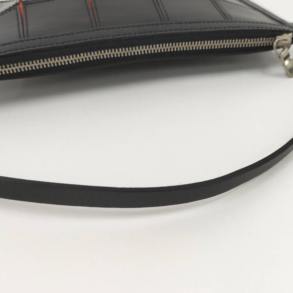 Louis Vuitton Delmonico Pouch Epi Black — view 7