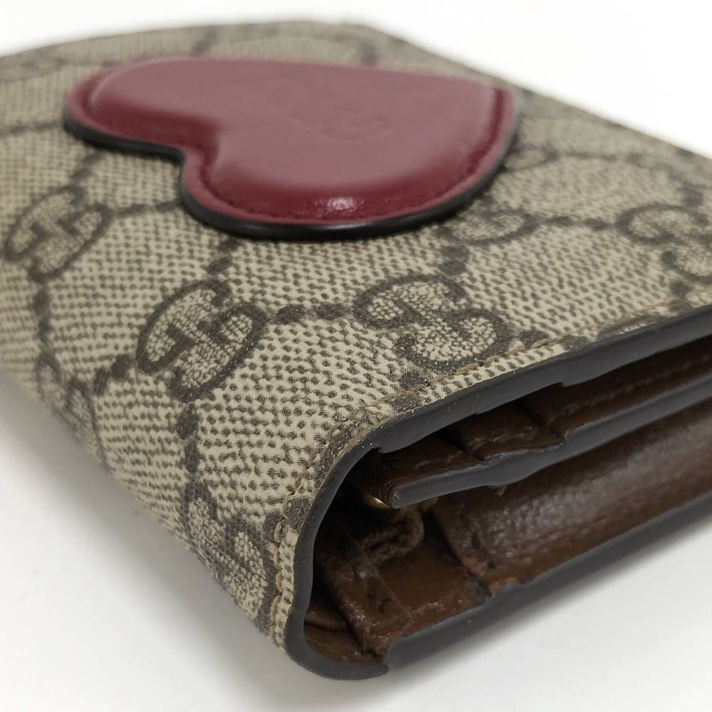 Gucci Heart Logo GG Supreme Bifold Wallet — view 4