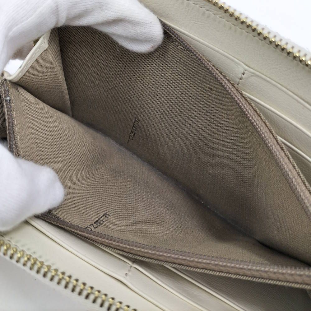 Fendi Zip Around Wallet Ivory — view 7