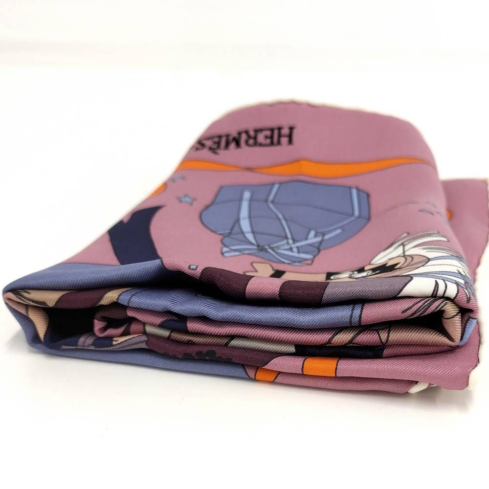 Hermes Carre 70 Scarf le Bal Masque Masquerade Silk 100% Pink — view 3
