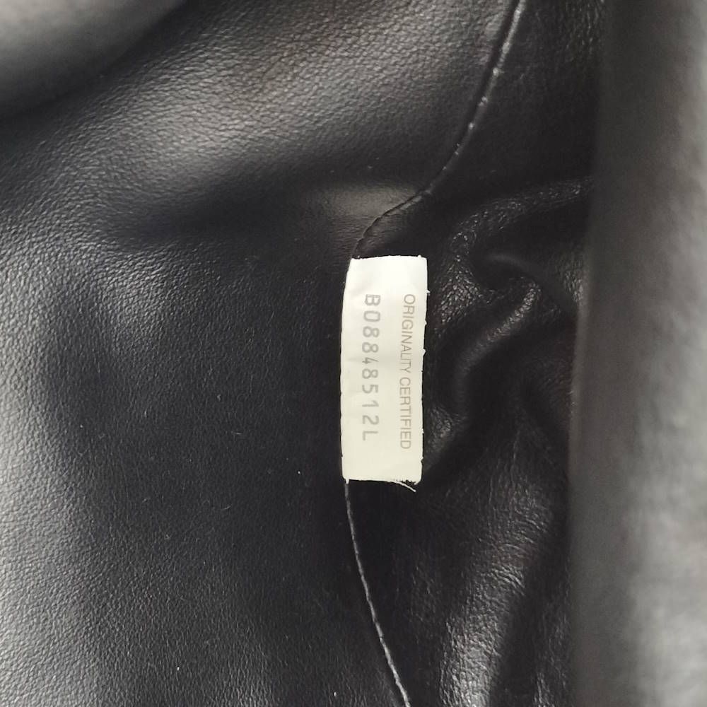Bottega Veneta the Pouch Leather Silver — view 8